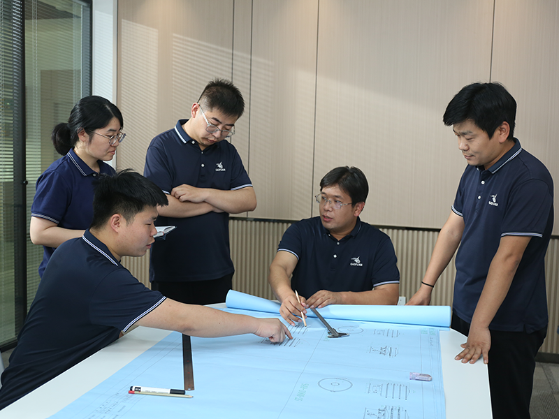 高服机械技术团队